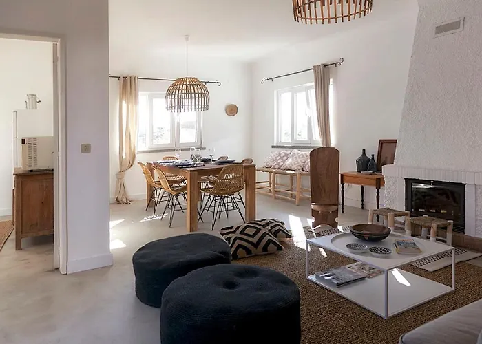 Casa Alfazemas * Cadaval